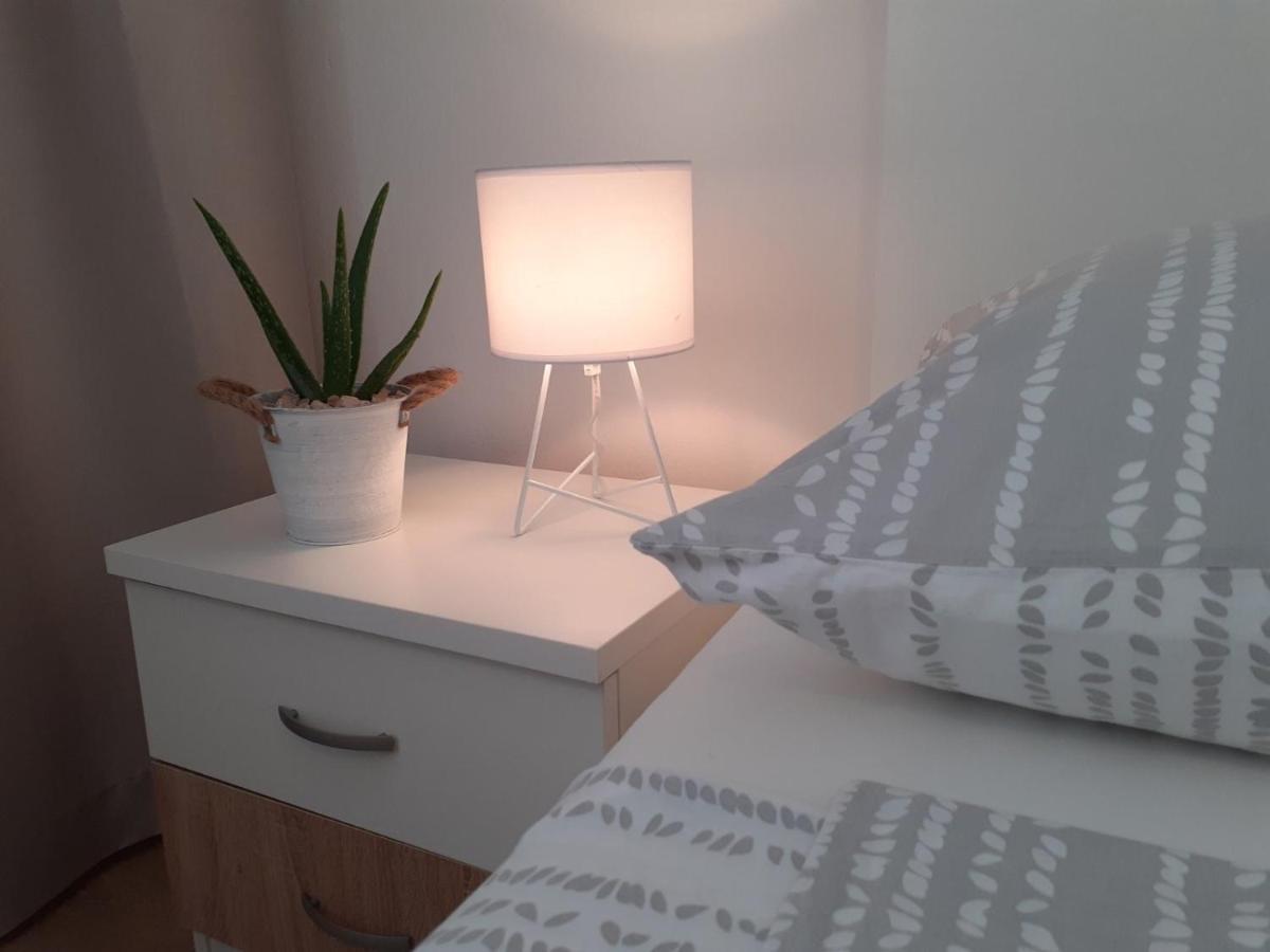 Apartment & Rooms Riva Vodice Luaran gambar