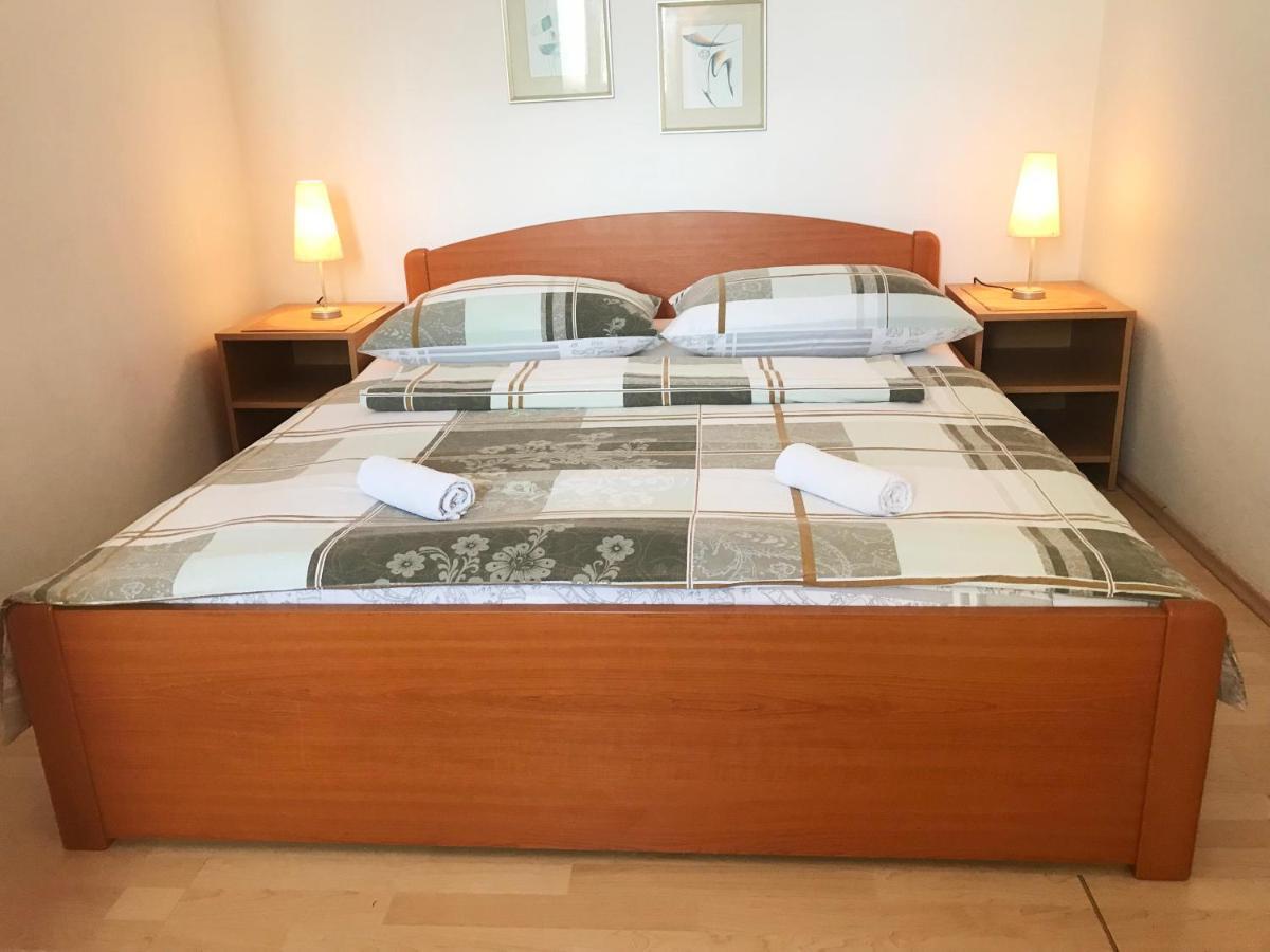 Apartment & Rooms Riva Vodice Luaran gambar