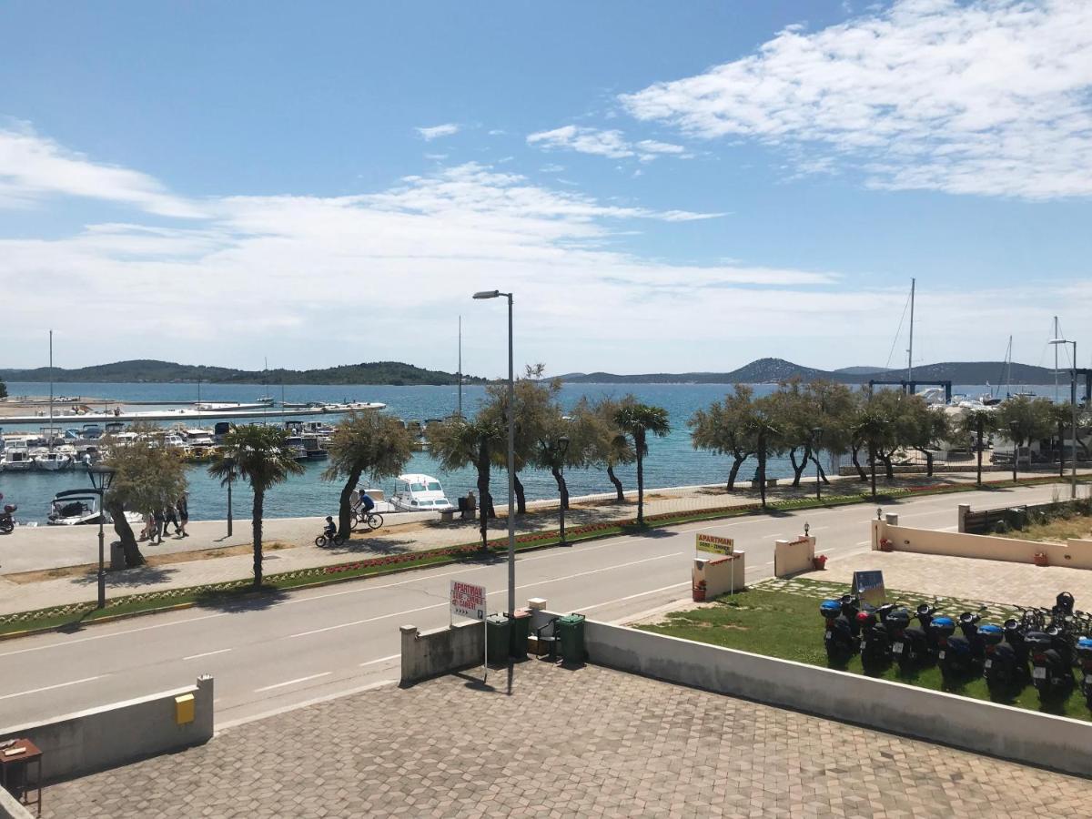Apartment & Rooms Riva Vodice Luaran gambar